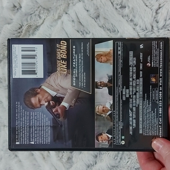 007  A View To A Kill DVD - Picture 2 of 3
